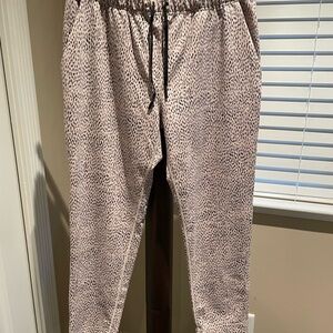 Lululemon Jet Crop Pants